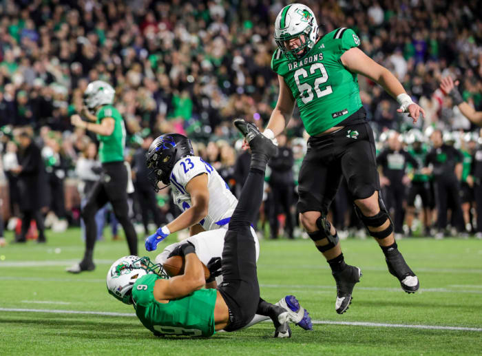 southlake carroll byron nelson texas uil 6a division i playoffs 2023 169A0110